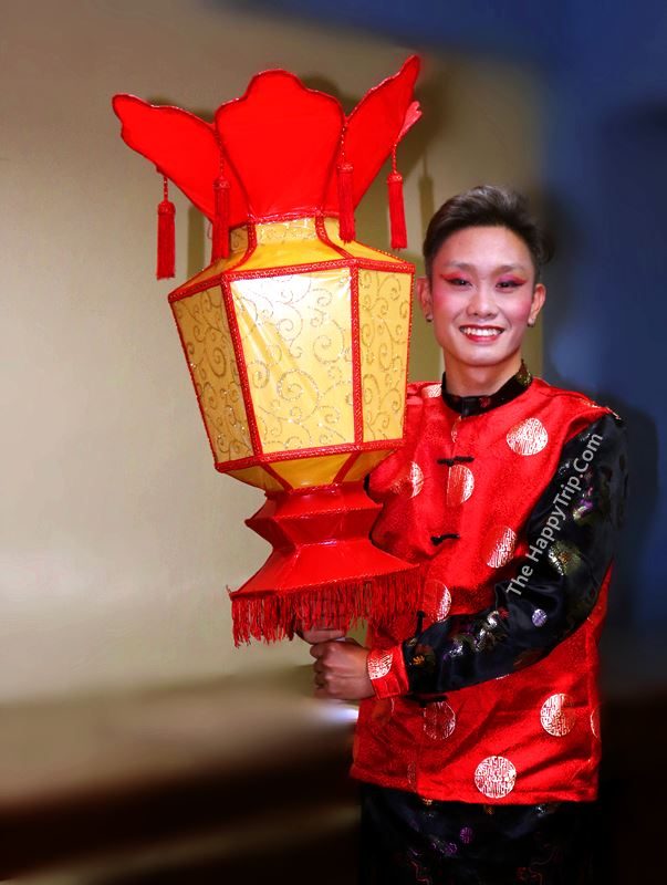 8 COLORFUL COSTUMES, MAGICAL LANTERNS | BACOLOADIAT FESTIVAL